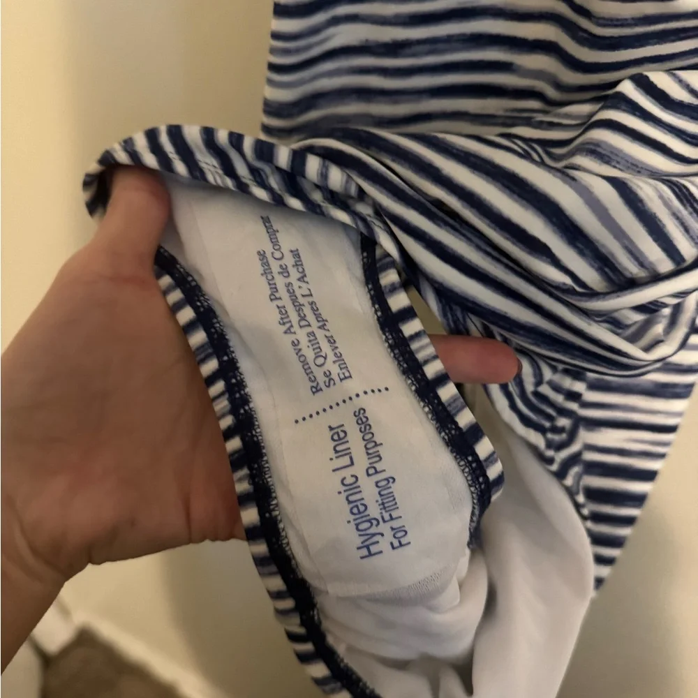 2 for $20 💋 NWT blue & white striped one piece - Picture 4 of 5